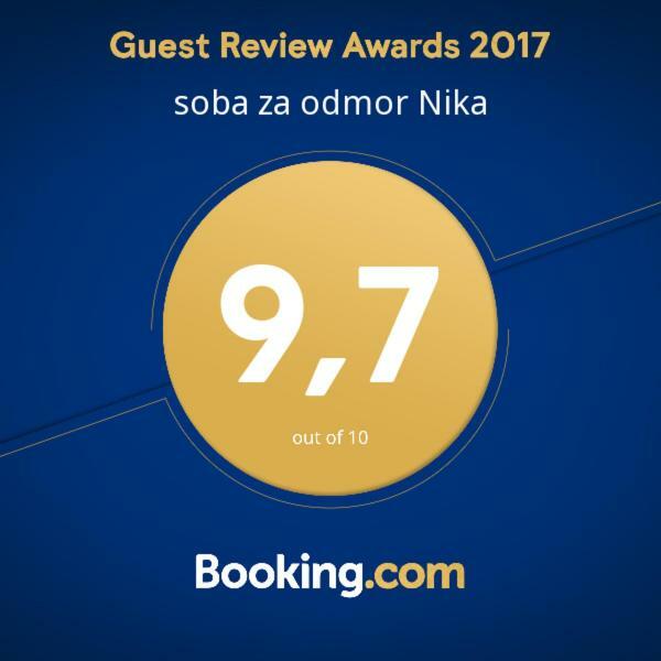 Soba Za Odmor Nika Hotel Kastela Exterior photo